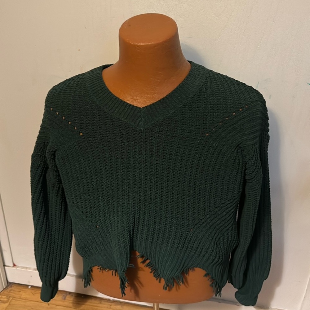 No Boundaries Green Fringed Teen Sweater Sz Large 11-13